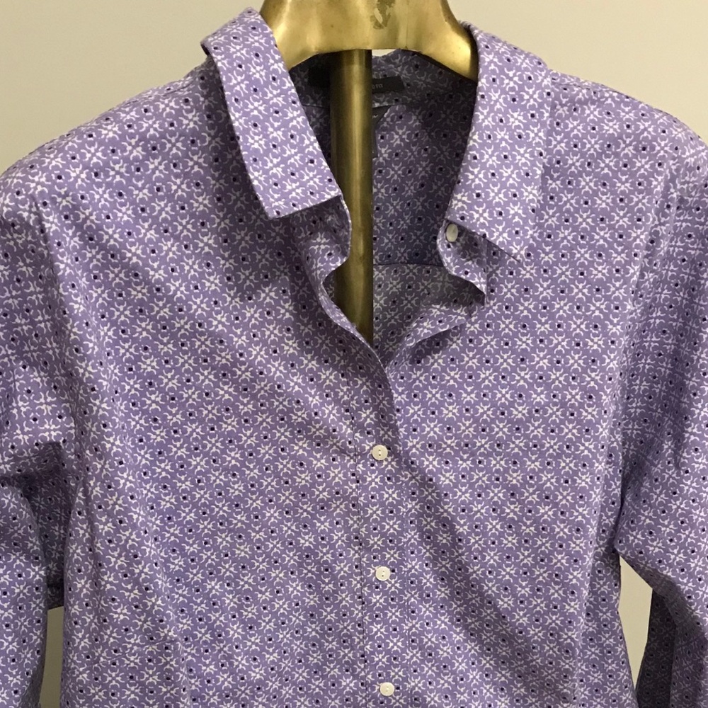 Ultraviolet? Purple? Lavender? How about pretty!